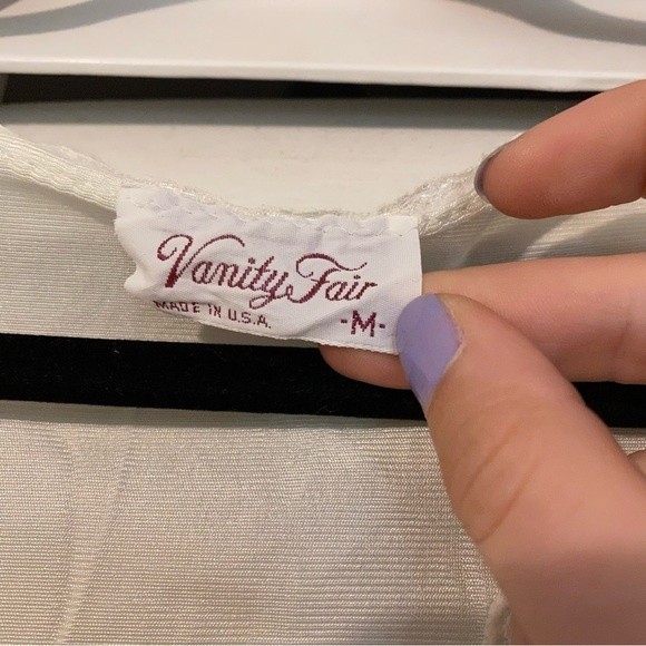 Vanity Fair Size Medium 80s Light Green Lace Dainty Modest Mini Night Gown - Picture 4 of 7